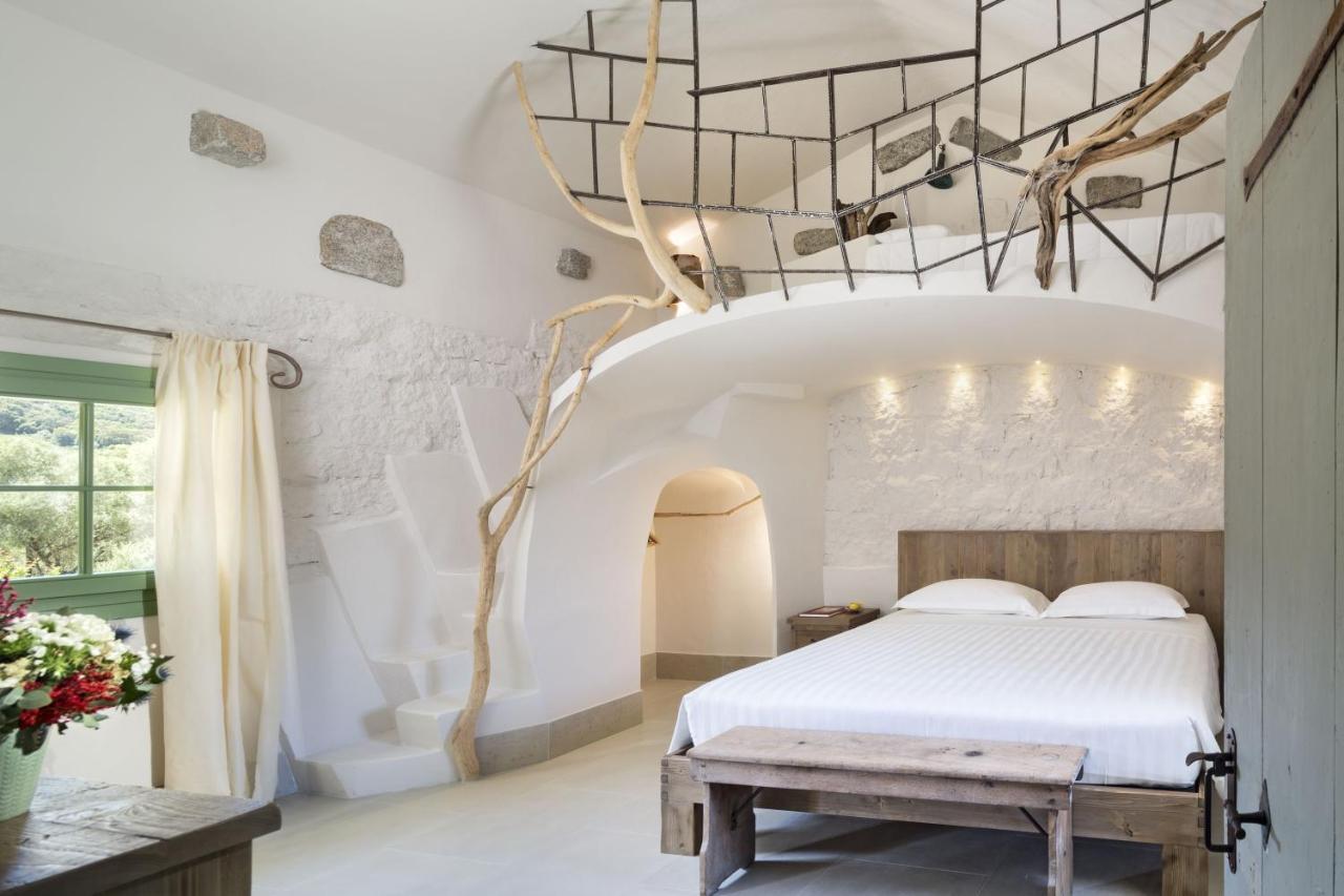 Gallicantu Stazzo Retreat Luogosanto Buitenkant foto