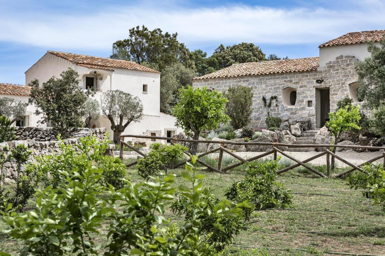 Gallicantu Stazzo Retreat Luogosanto Buitenkant foto