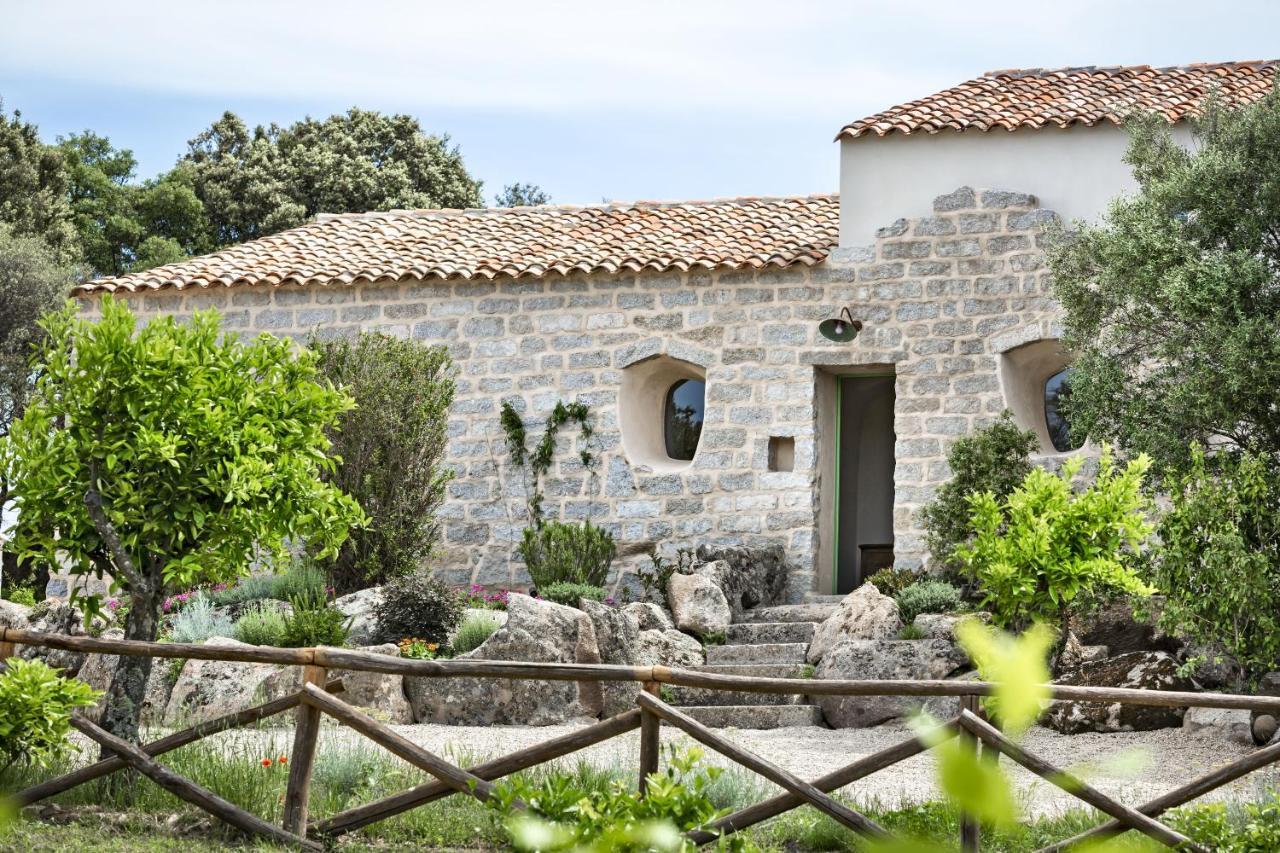Gallicantu Stazzo Retreat Luogosanto Buitenkant foto